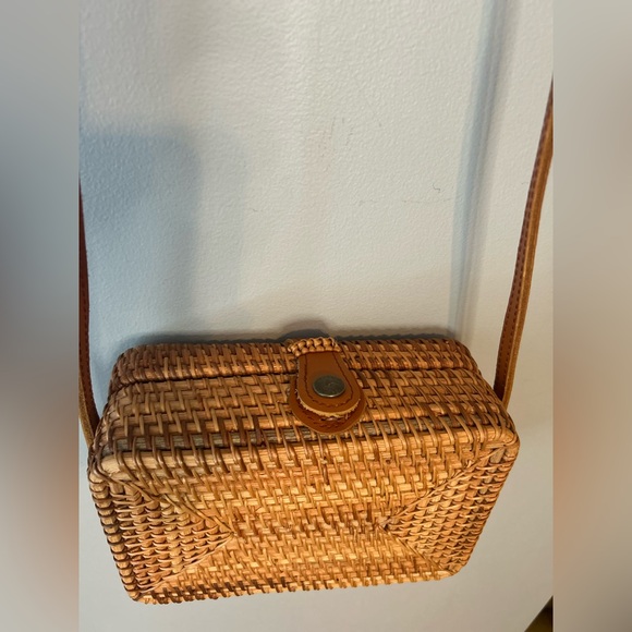 Structured straw purse - Picture 3 of 14